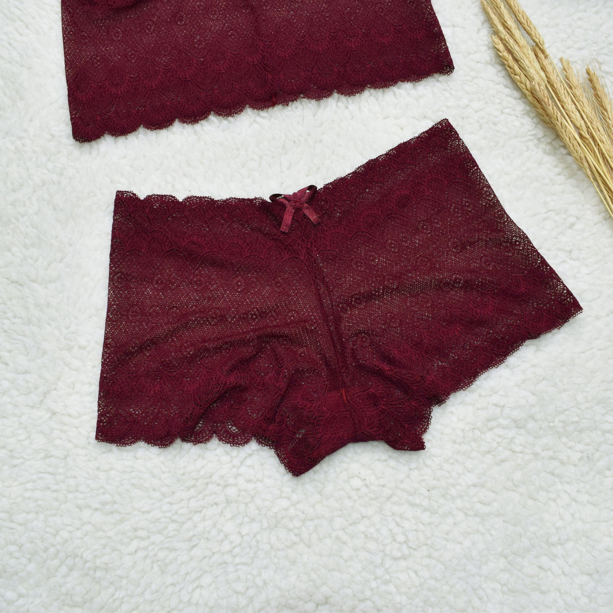 Conjunto de Lingerie Cropped Sem Bojo Caleçon Renda