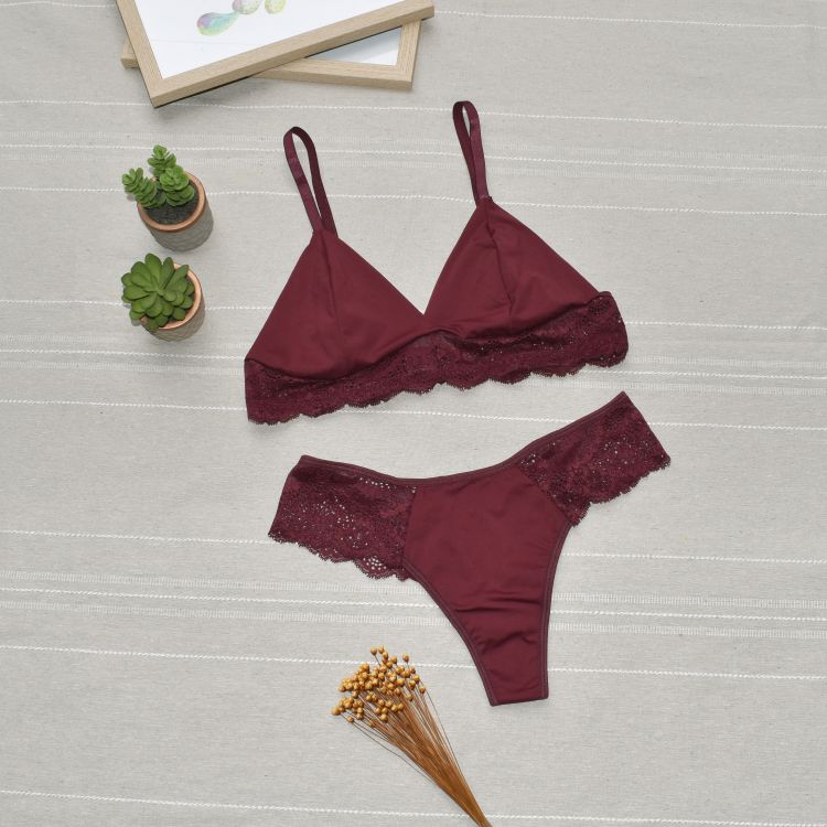 Conjunto de Lingerie Sem Bojo Fio Duplo Micro e Renda